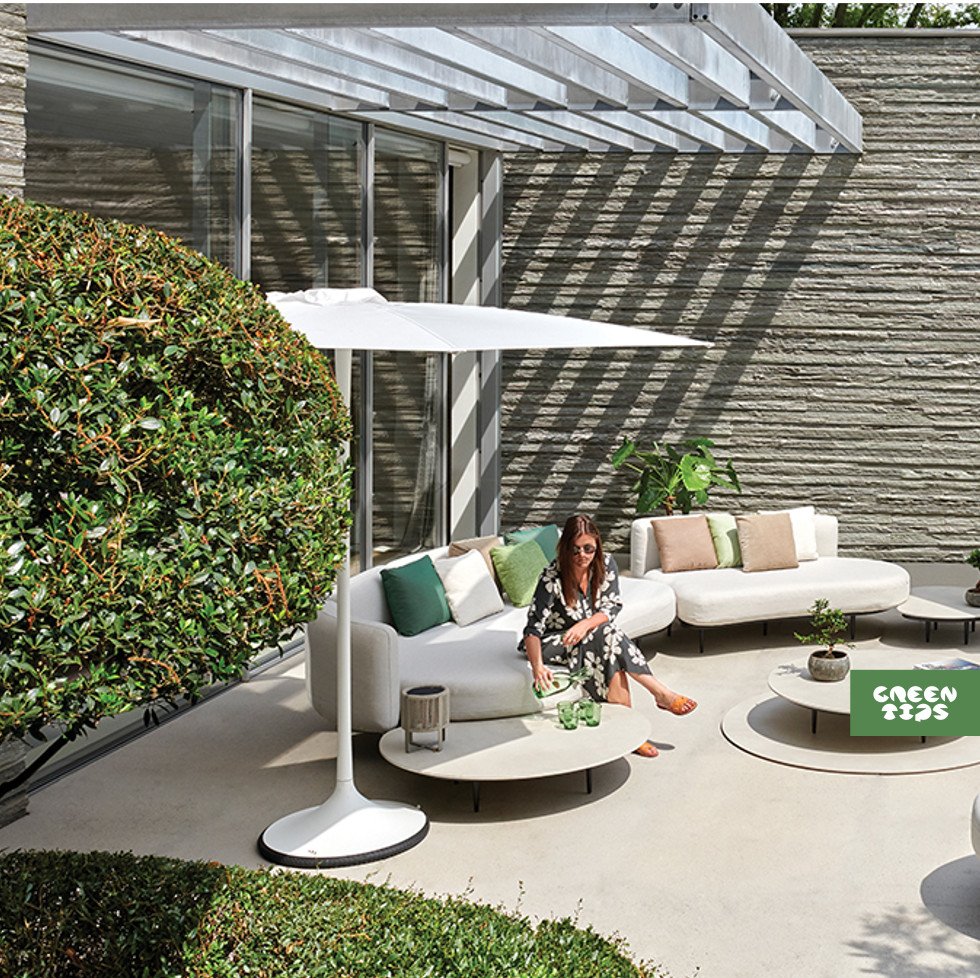 картинка Комплект мебели Organic Lounge из двух асимметричных диванов и низкого стола от магазина Greentips