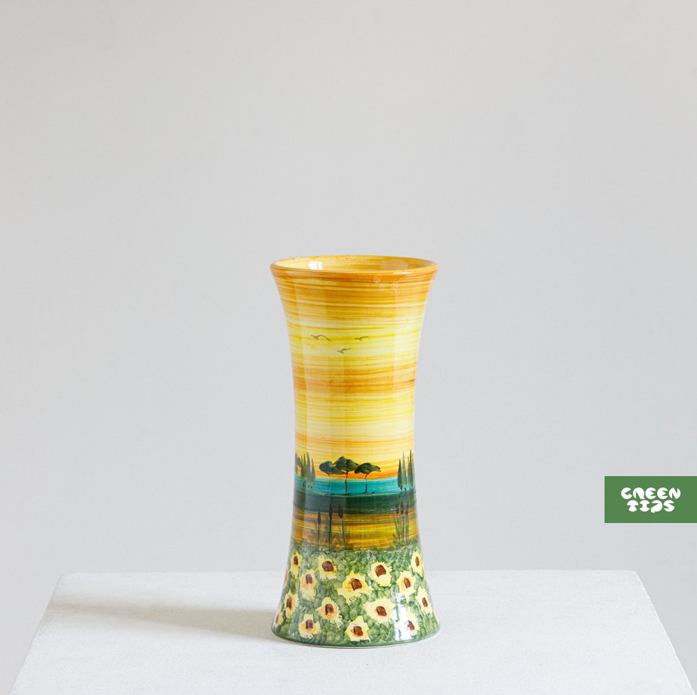картинка Классическая ваза от магазина Greentips